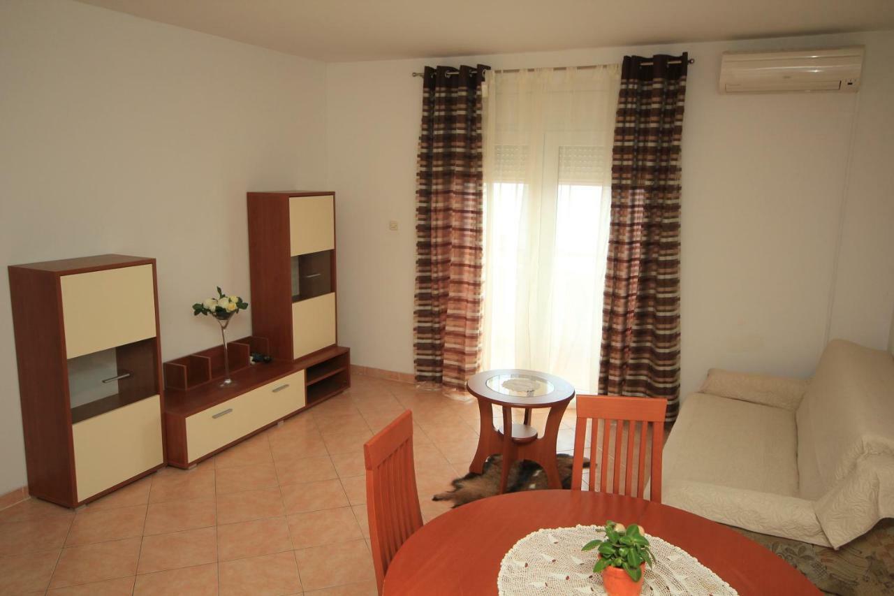 Comfort Sea View Apartment With Parking And Two Bedrooms Baška Voda Zewnętrze zdjęcie